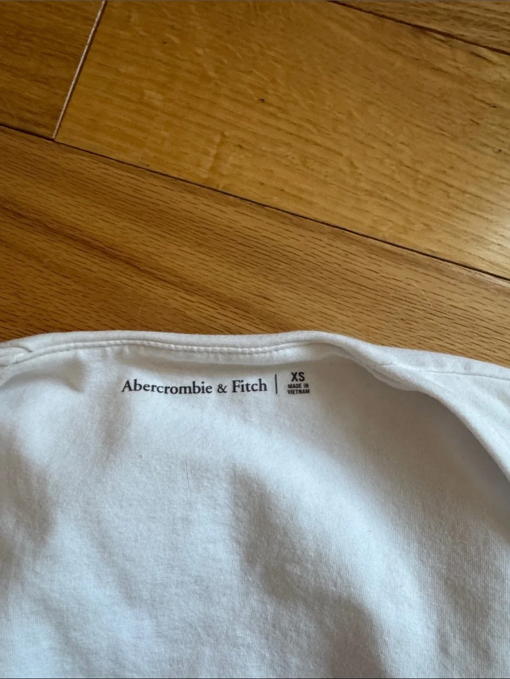 Abercrombie Ava Long Sleeve Tops Bundle XS - both never worn! - Picture 2 of 4